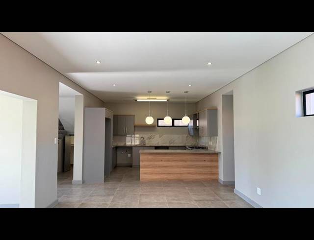 3 BEDROOM HOUSE FOR SALE IN FOUNTAINBROOK ESTATE